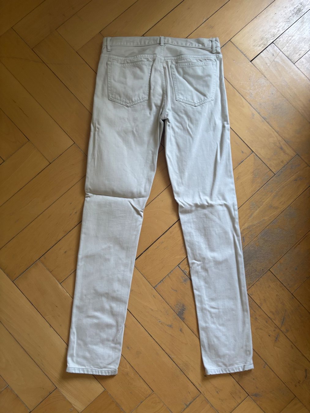 Apc Jeans: APC Petit New Standard Gr. 30 – Usato da Zürich venduto da Ba7u 1