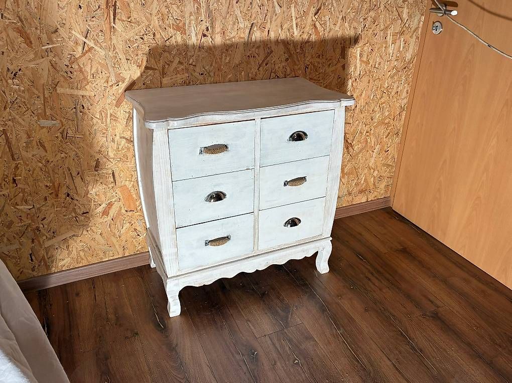 Kommoden: Commode blanche – Gebraucht aus Icogne von GabyMayor