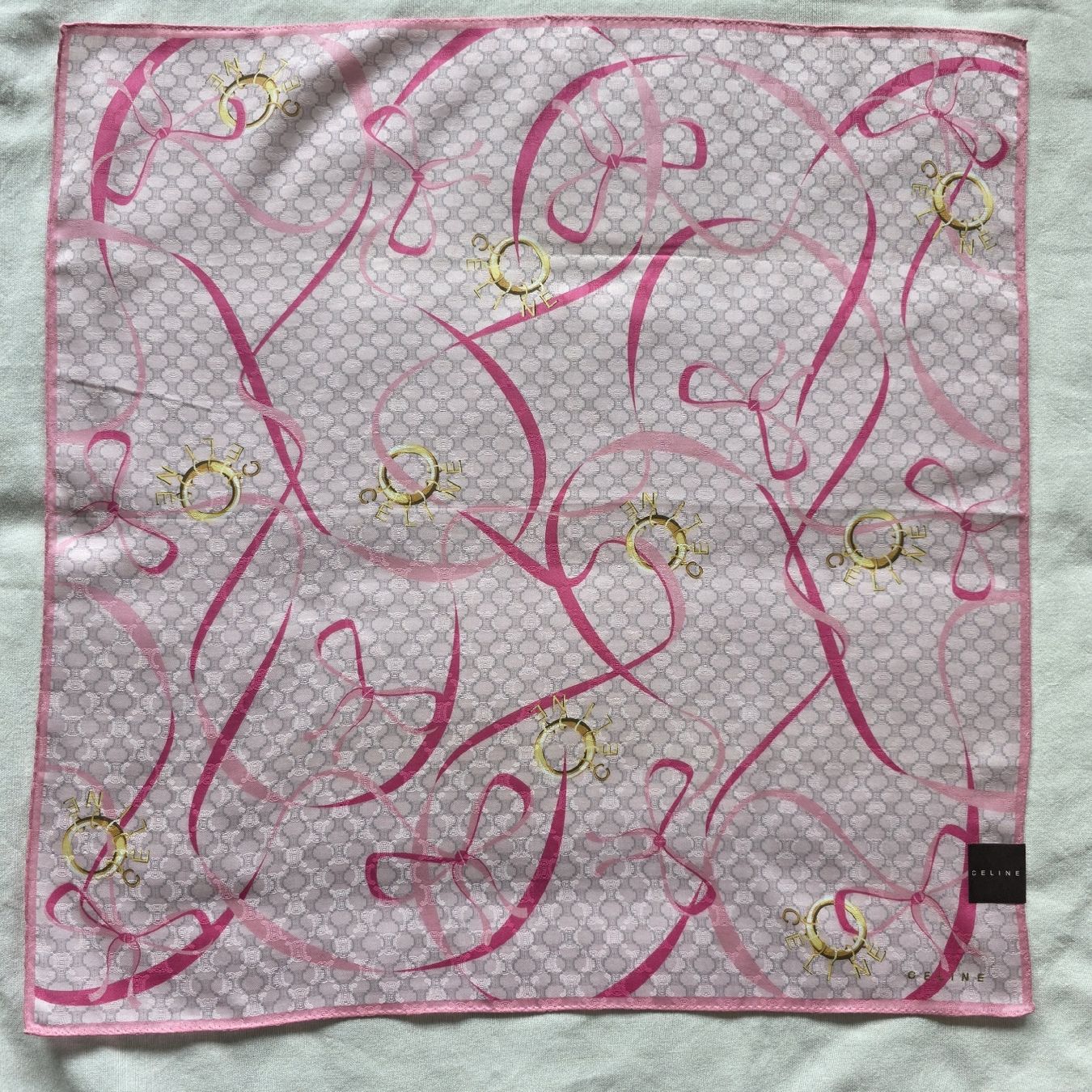 Celine Foulard & Sciarpe: Neues CELINE Baumwolltuch 50x50 cm – Nuovo e nell'imballaggio originale da Zürich venduto da LIMAR 1