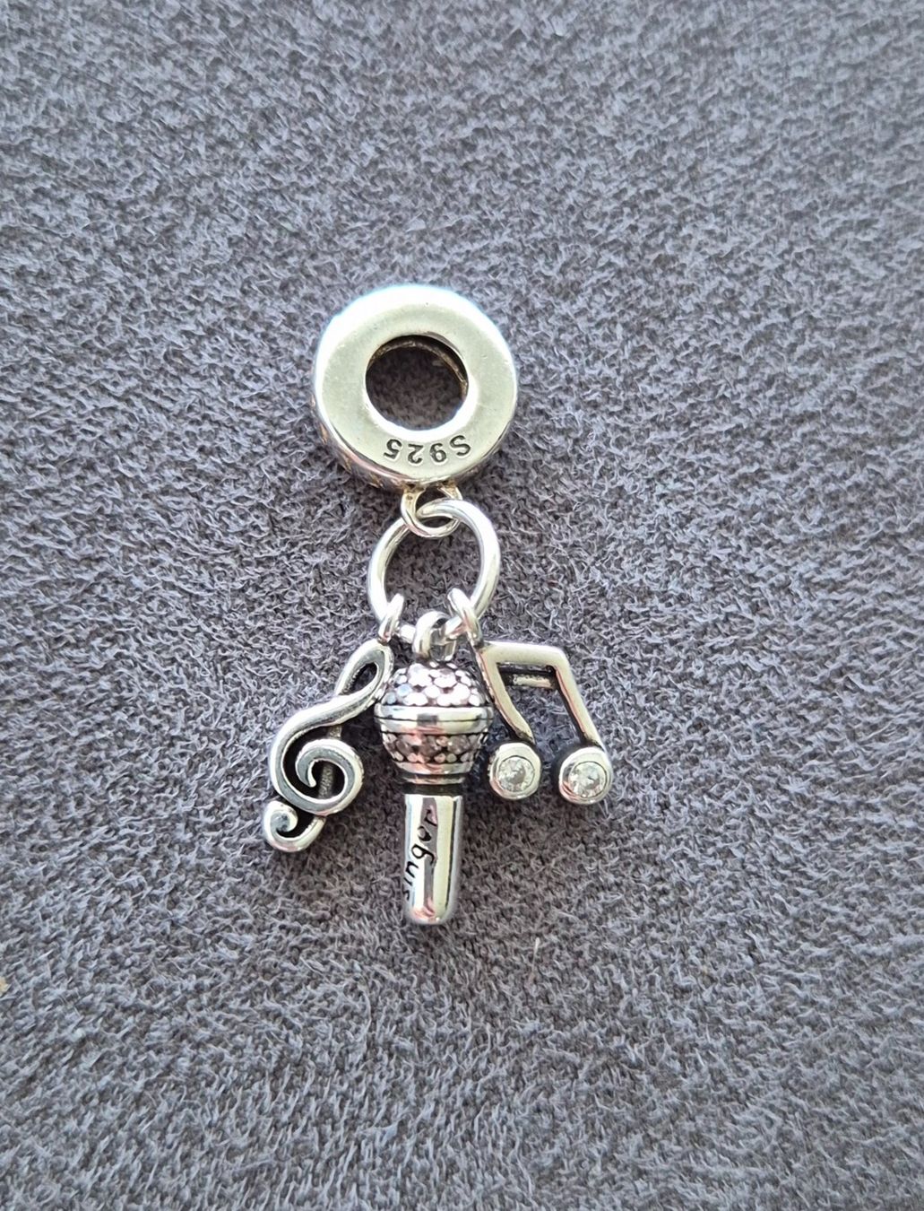 Ciondoli: Silber Charm Musik +Garantie – Nuovo (secondo la descrizione) da Rotkreuz venduto da Carbone_Bijou-Shop