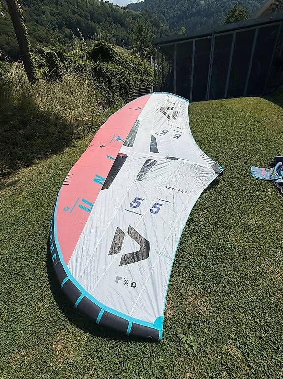 Duotone Kite: Wing Duotone Unit 5.5 2024 – D'occasion à Altdorf UR par wue_96q6
