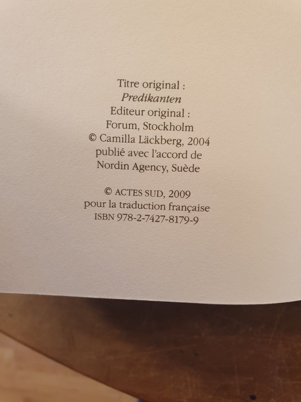 Libri: Le Prédicateur - Camilla Läckeberg - Actes – Usato da Zürich venduto da loosebone 1