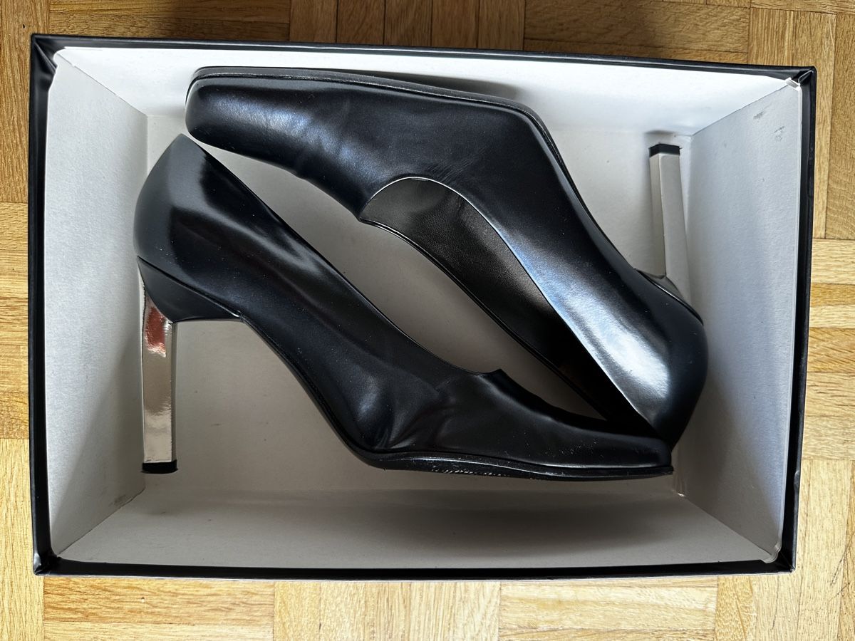 Scarpe da donna: Sergio Rossi Black with Silver Heel T - 37 1/2 – Usato da Epalinges venduto da Lily2006 3