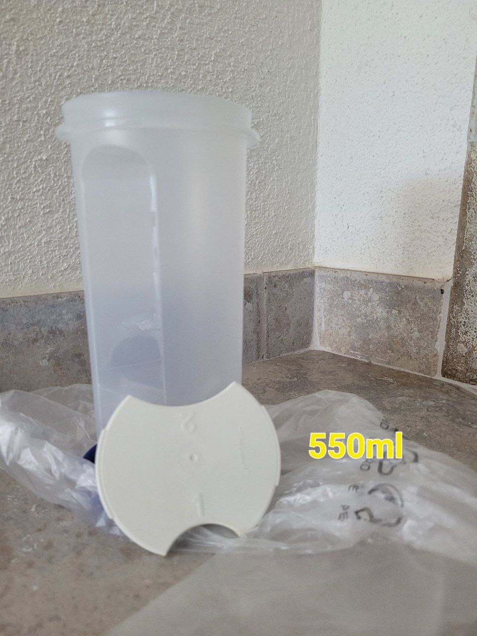 Tupperware Contenitori & Simili: Tupperware 550ml Vorratsdose " NEU" – Nuovo e nell'imballaggio originale da Maur venduto da Edsch