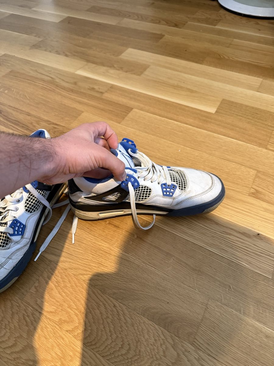 Jordan Scarpe da uomo: Air Jordan 4 Retro – Usato da Biel/Bienne venduto da Husseinsheikho 3