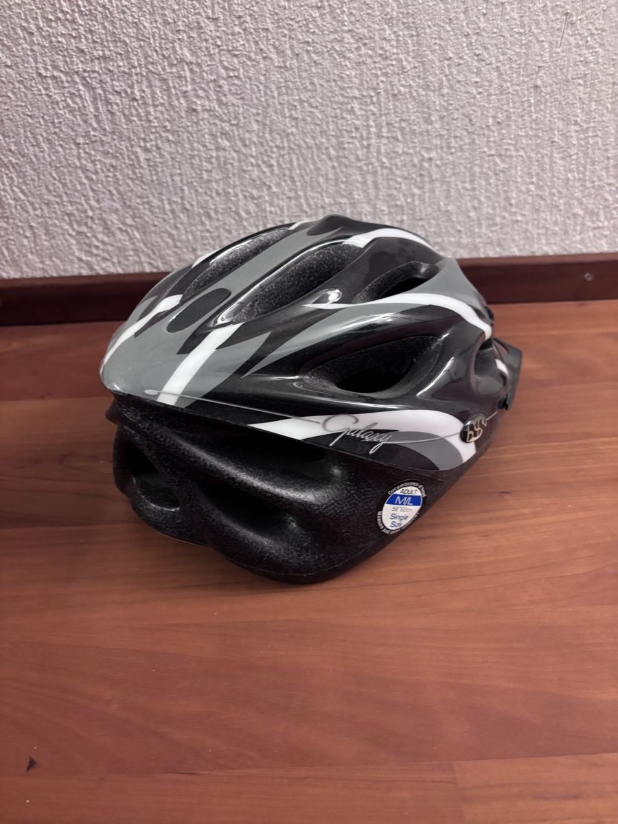 IXS Caschi: Velo Helm iXSGalaxy – Usato da Brittnau venduto da Paptor 2