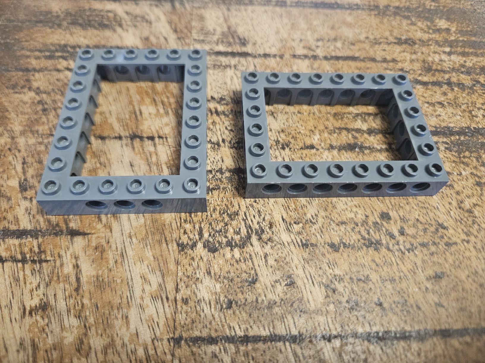 Lego Kit di costruzioni: lego 32532 lot de 2 pièces Dark Bluish Gray Technic, – Usato da Confignon venduto da Ecrofigs