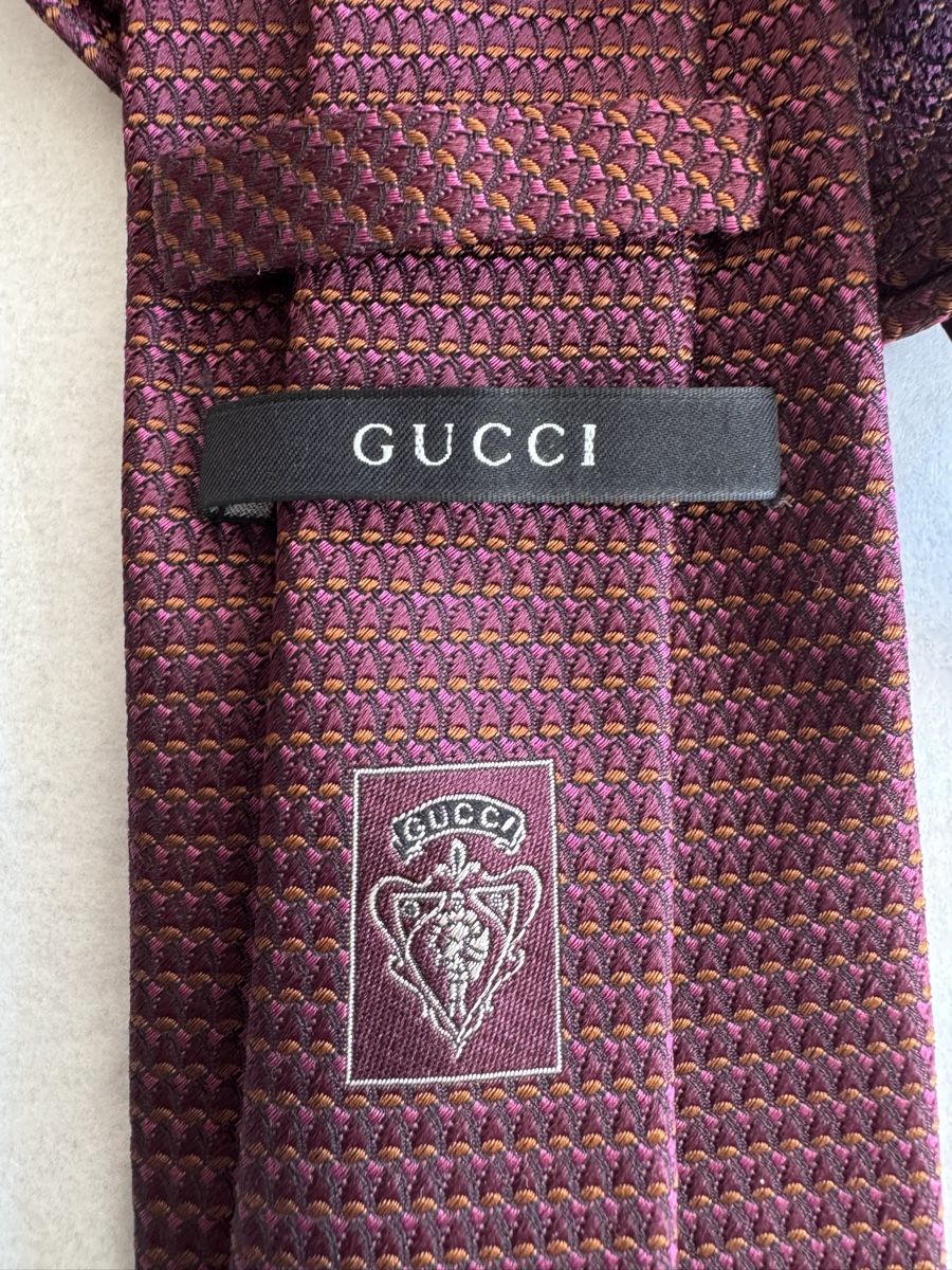 Gucci Cravatte: Cravate Gucci, 100% soie rouge  – Nuovo (secondo la descrizione) da Morges venduto da sandy069 2