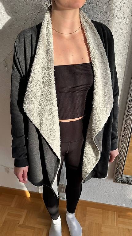 Giacche: Jacke  – Usato da St. Gallen venduto da sie_fz2d