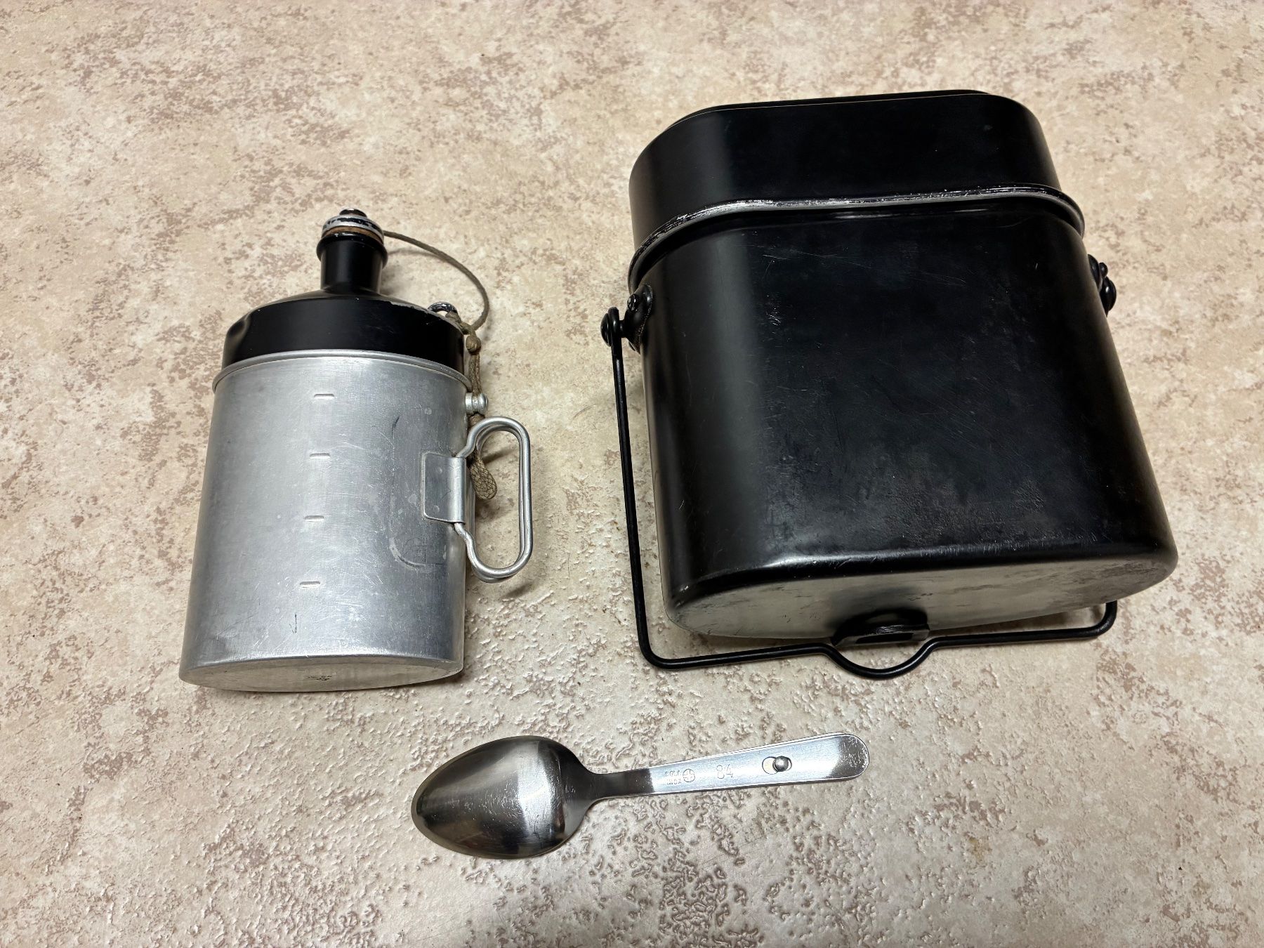 Set di piatti: Militär Gamelle / Feldflasche – Usato da Horw venduto da adler65 2