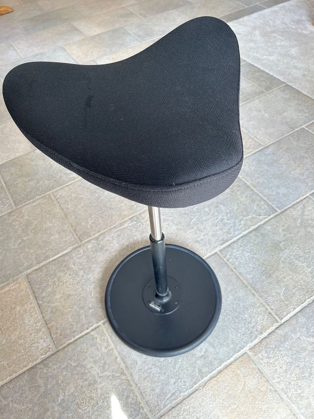 Varier Hocker: Drehhocker höhenverstellbar, Varier Move – Gebraucht aus Pfäffikon ZH von Antranandi 1