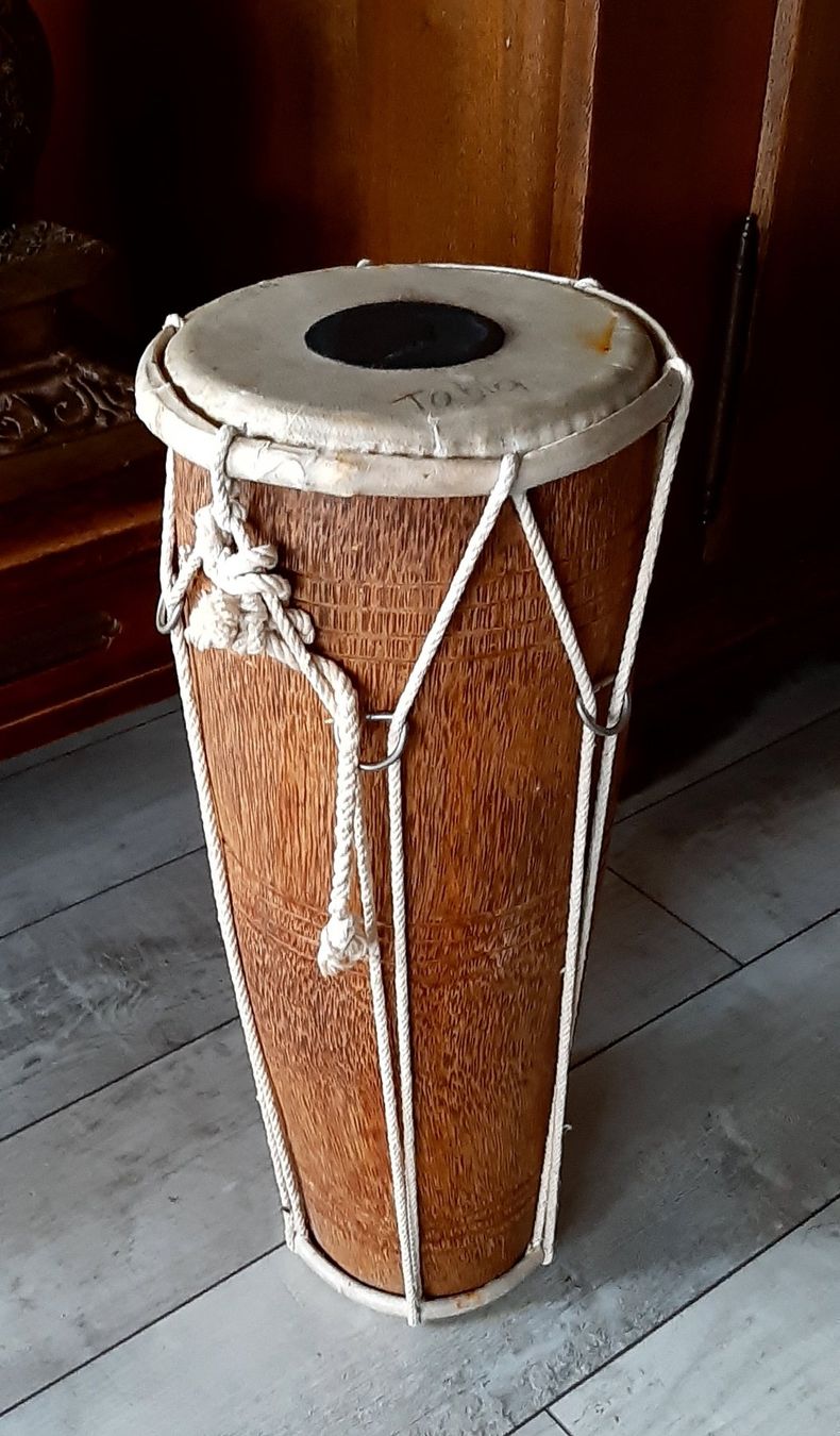 Musikinstrumente: Tabla  -  Handtrommel  -  Musikinstrument – Gebraucht aus Tagelswangen von BrigittaC01