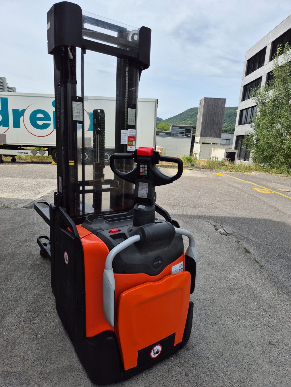 Gabelstapler & Hubwagen: Ameise BT SPE 160 L – Gebraucht aus Aarau von LM-Handel 1