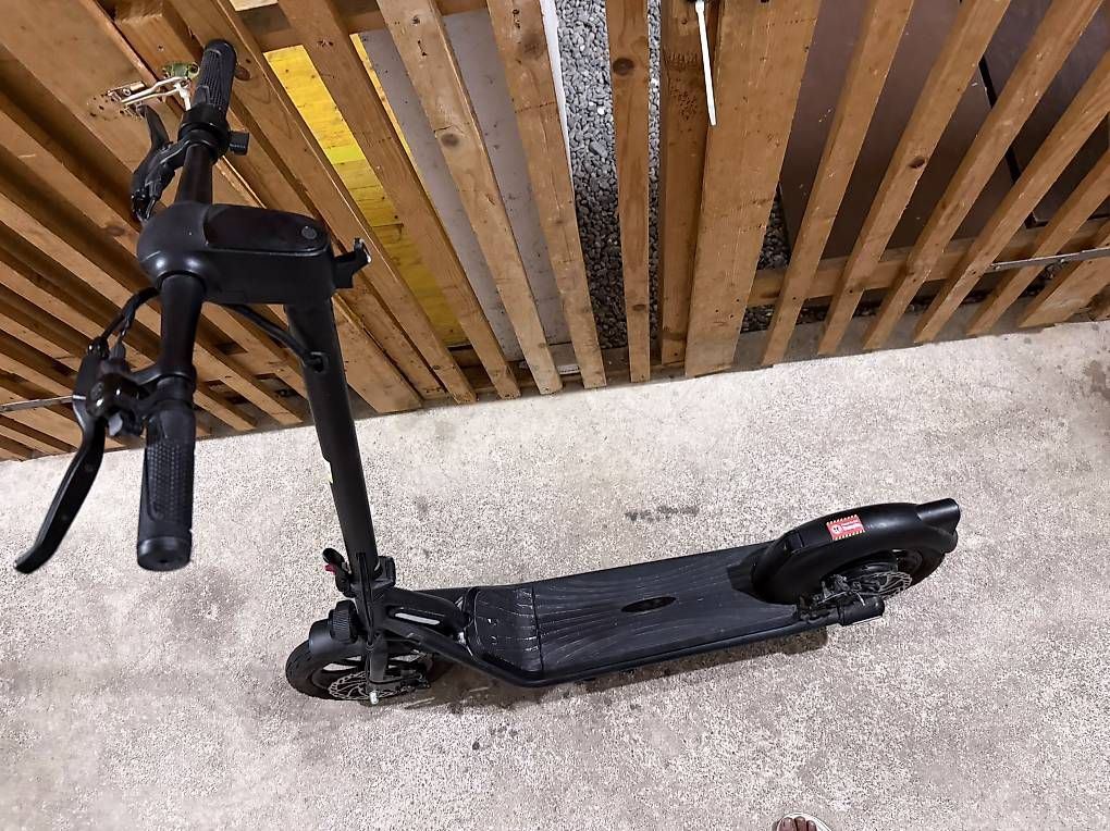 Scooters: E scooter – D'occasion à Dietikon par SamsonS01 2