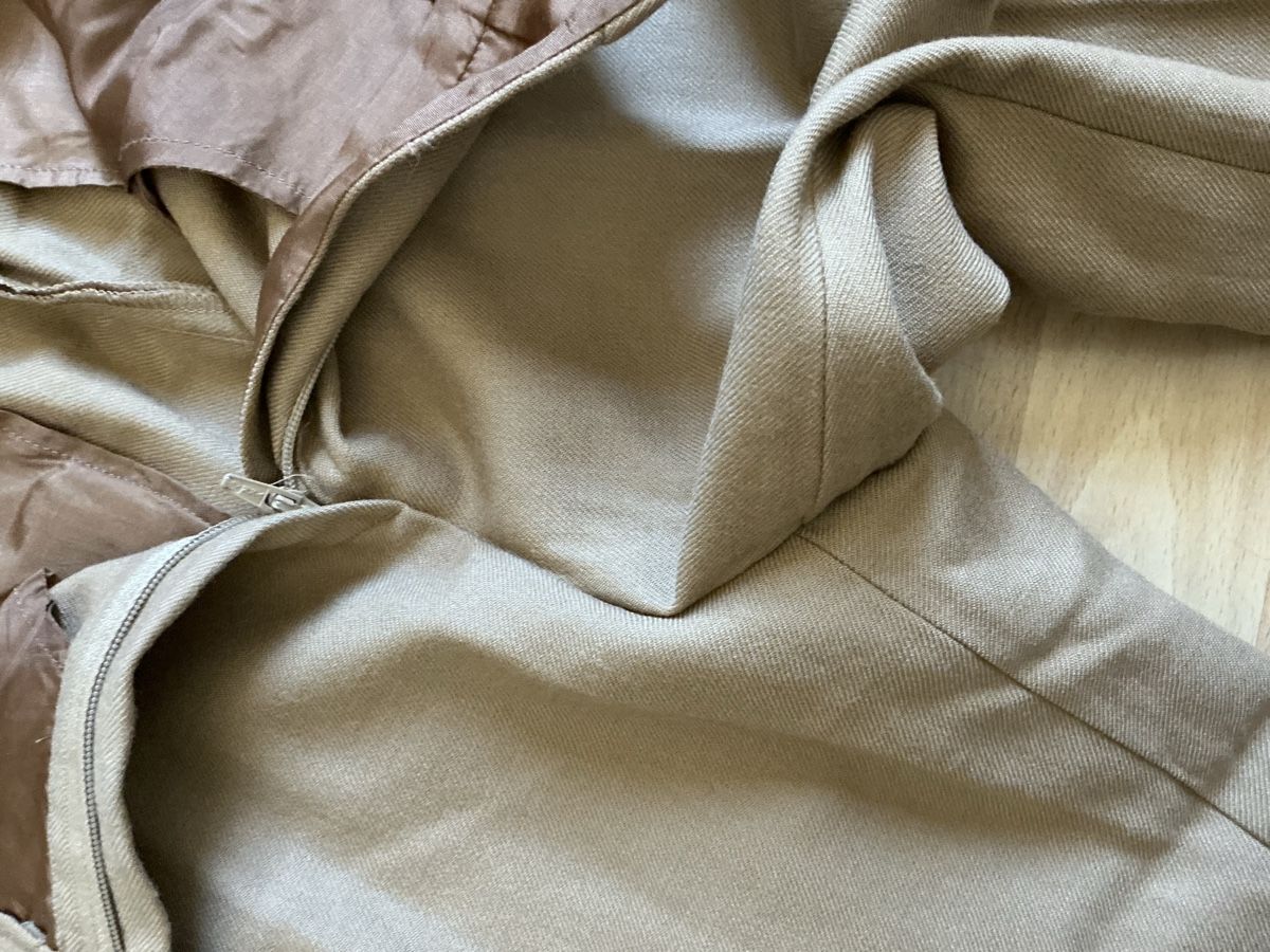 Massimo Dutti Pantalons: Hose – D'occasion à St.Gallen par nat_7n75 1