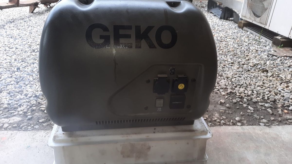Honda Generatori di corrente: Stromgenerator GEKO 2,5 kVA Schallgedämt Leise – Usato da murgenthal venduto da Vision05