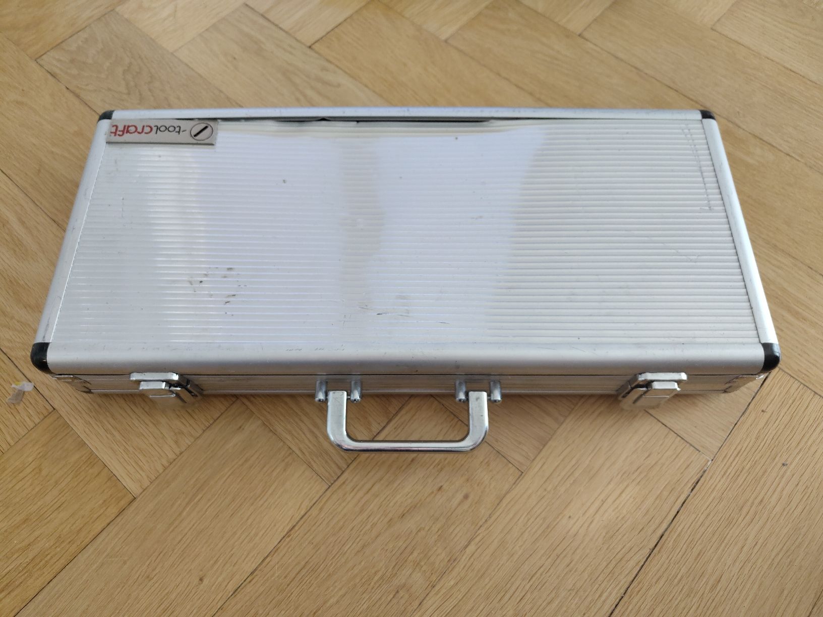 Tutti gli attrezzi: Coffret de clés à douilles Toolcraft – Usato da Lausanne venduto da Ljab 1