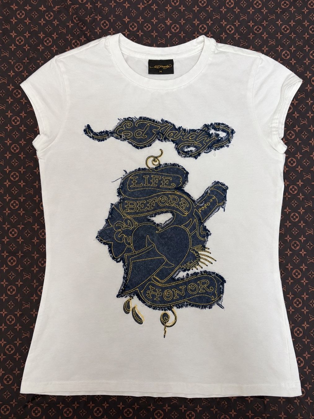 Ed Hardy T-shirt: Ed Hardy T-Shirt – Usato da Uster venduto da Bellaa21
