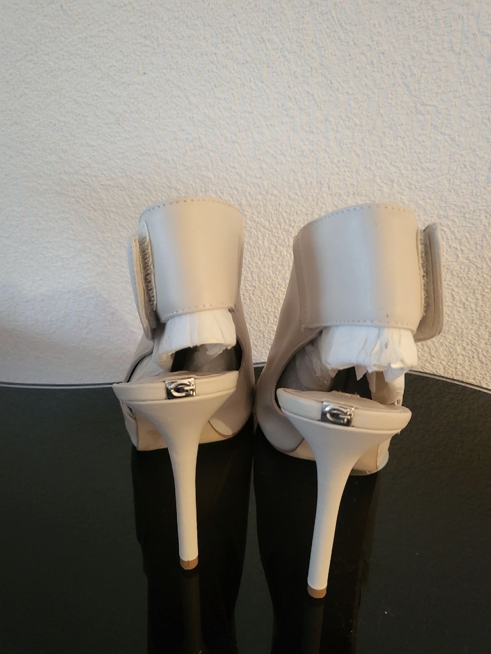 Scarpe da donna: Escarpins Guess T41 beiges élégants été – Nuovo (secondo la descrizione) da Lausanne venduto da Marthe53 1