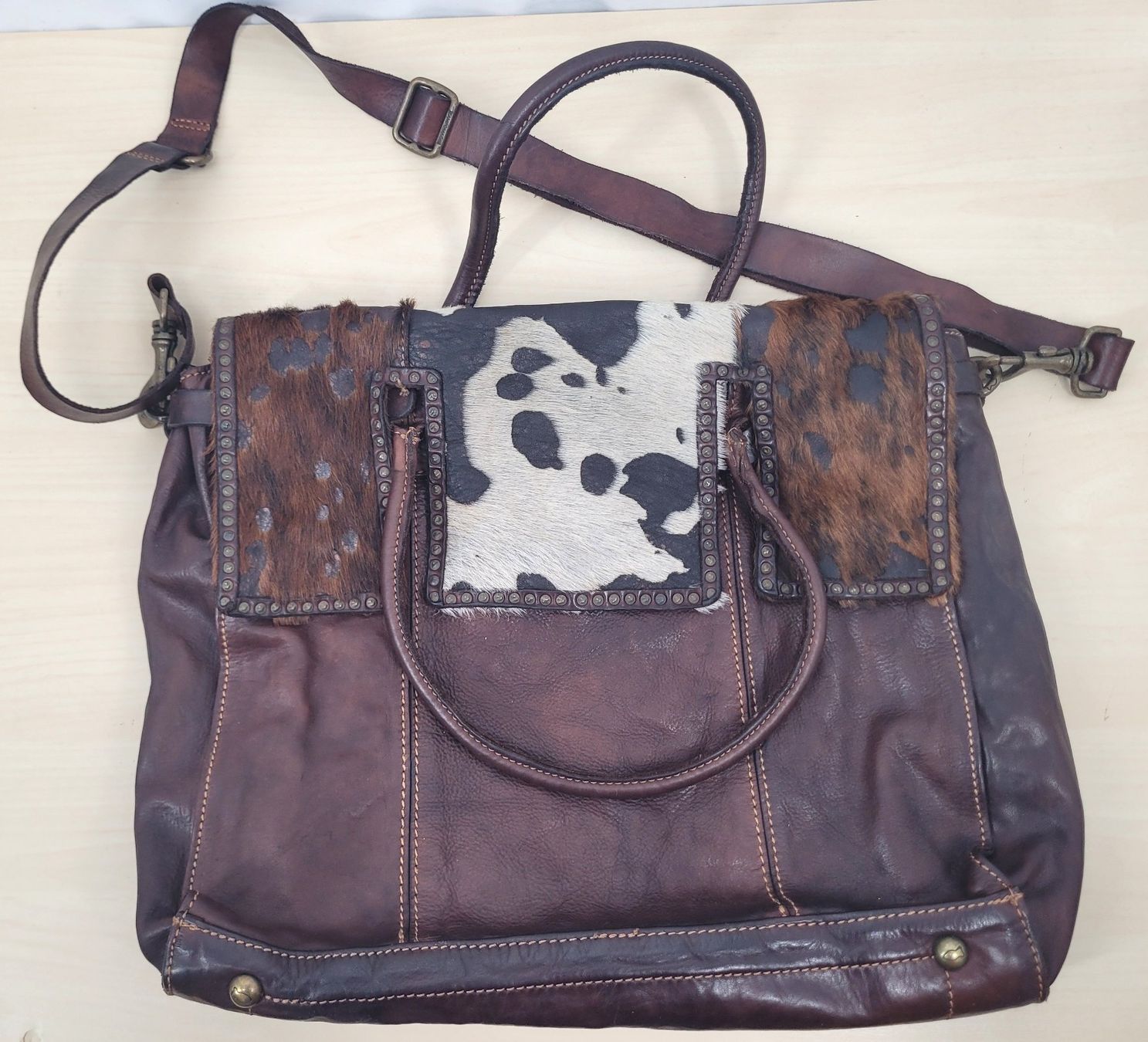 Campomaggi Sacs: CAMPOMAGGI Sac en cuir – D'occasion à Lausanne par PlusValue_Lausanne