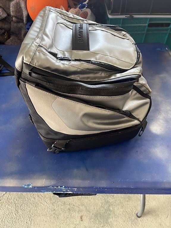 Taschen: Motorradhecktasche – Gebraucht aus Dürrenäsch von PRTrade 1