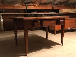 Holztisch mit Schiefereinlage antik zu verkaufen