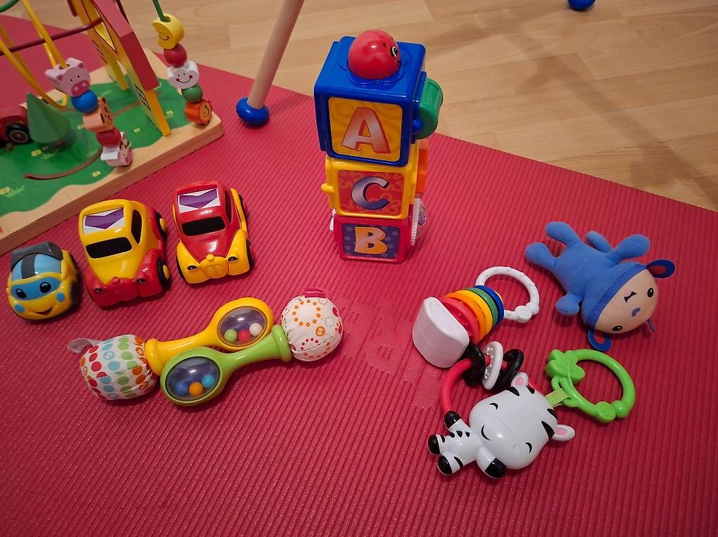 Giocattoli: div. Kleinkinderspielsachen – Usato da Glattfelden venduto da SinaM90 1