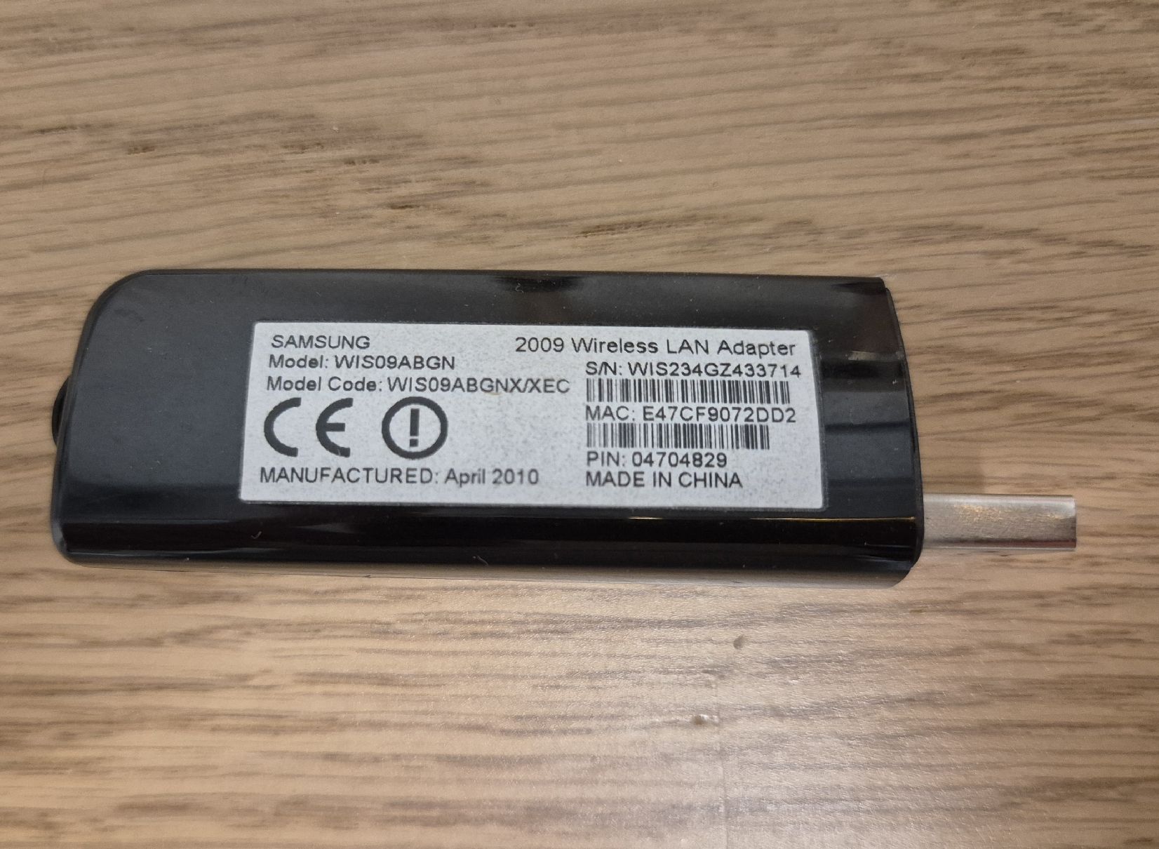 Samsung Laufwerke & Adapter: Samsung WIS09ABGN 2009 Wireless LAN Adapter gebraucht (USB-A – Gebraucht aus Küsnacht ZH von Canada-2012 2