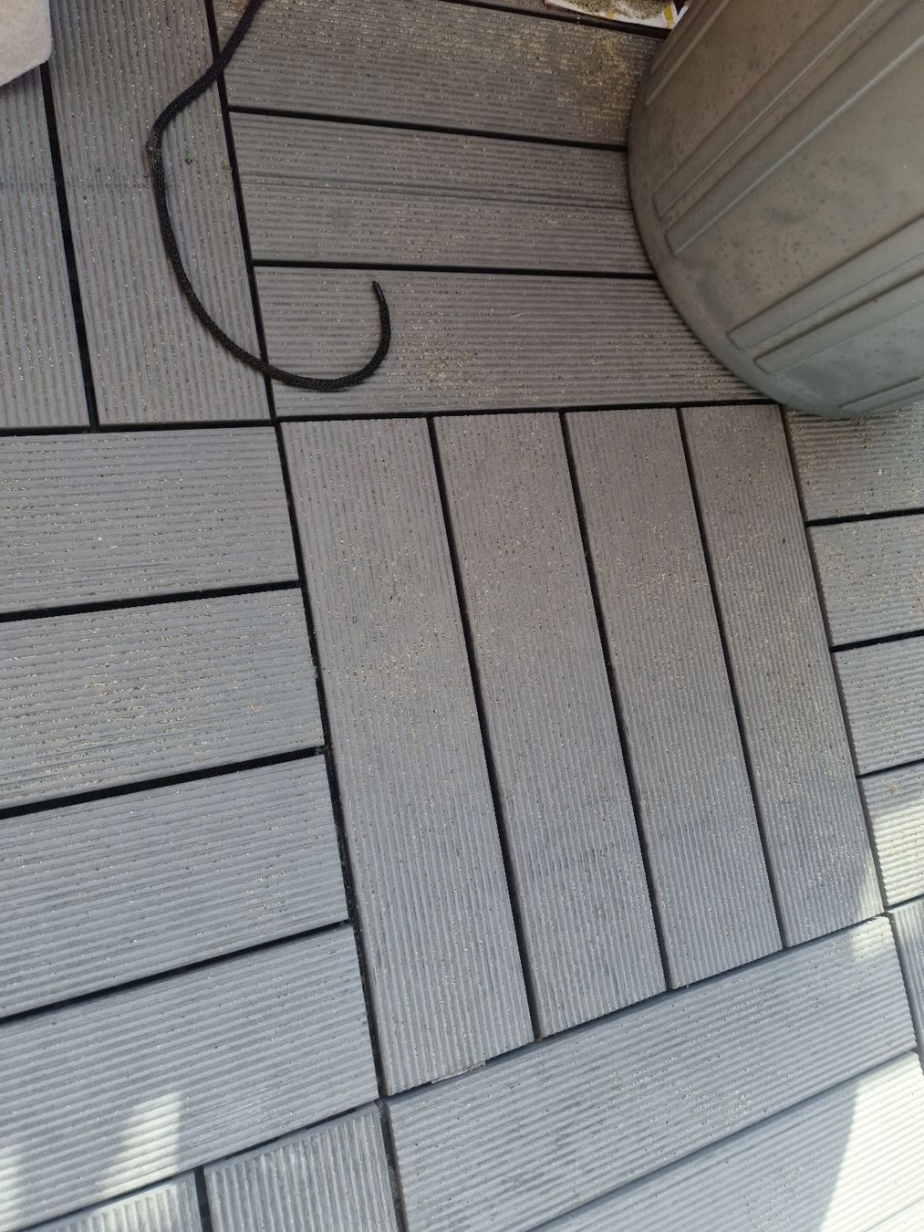Coop Rivestimenti per pavimenti: WPC-OUTDOOR FLIESEN IN GRAU – Usato da Schliern b. Köniz venduto da Jemy94 1