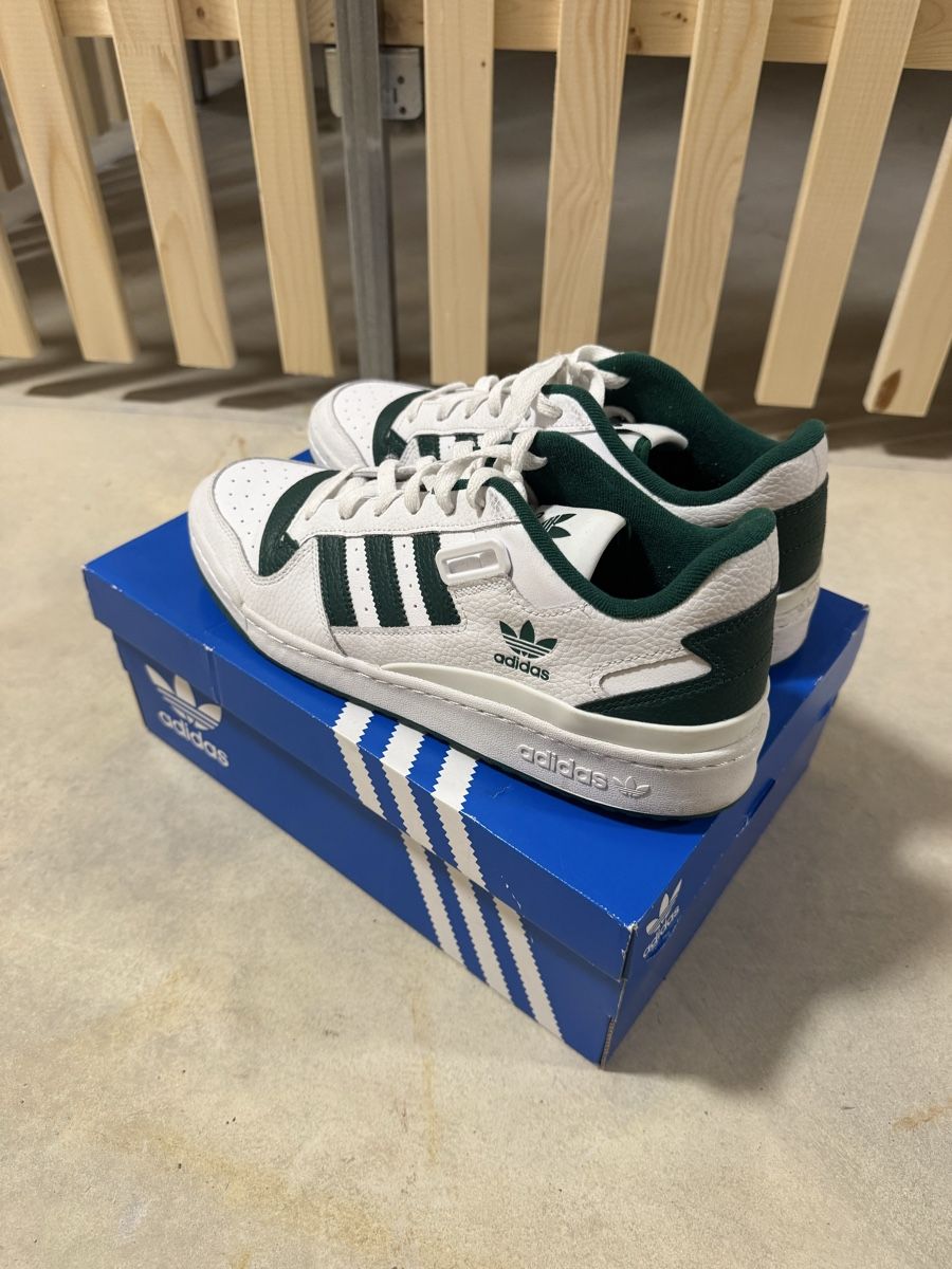 Adidas Herrenschuhe: Adidas Forum Low – Gebraucht aus Corgémont von bra_6txx 8