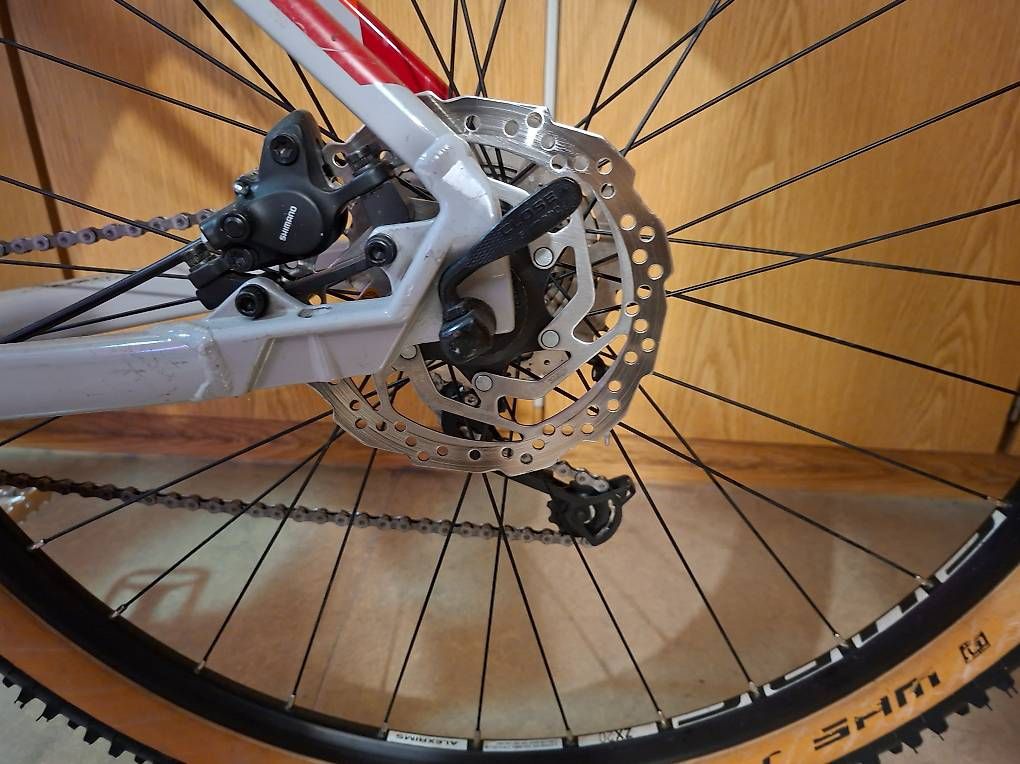 Vélos: Gepflegtes Cube Mountainbike  – D'occasion à Zürich par fis_j2kk 3