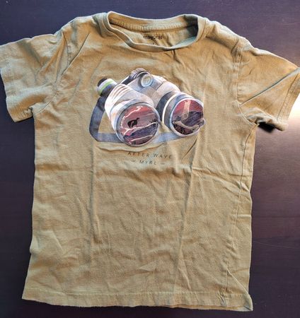 Cooles T-Shirt von Mayoral, khaki, Grösse 122, Top Zustand