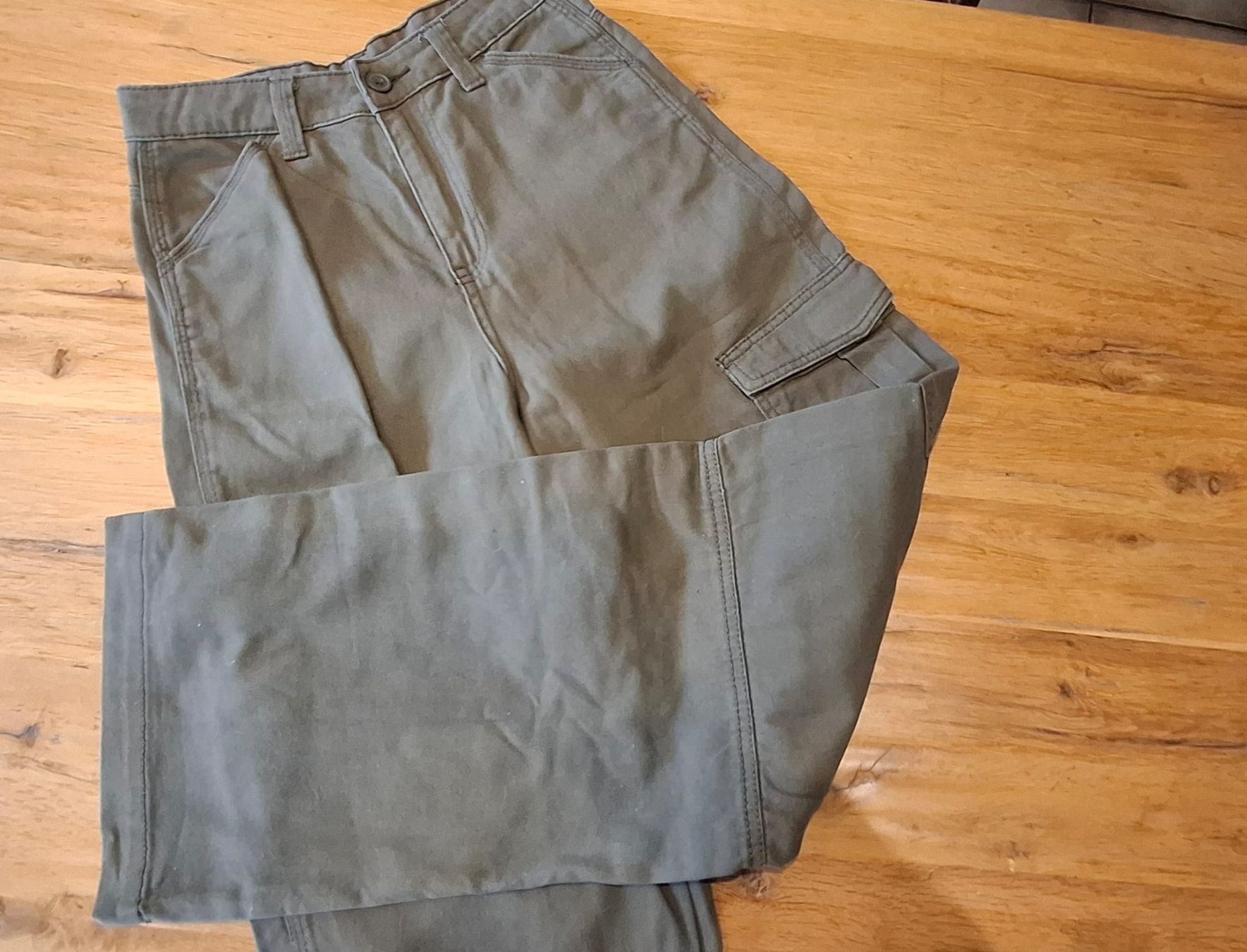 H&M Pantaloni: 32 - Grösse, Cargohose von H&M – Usato da Nottwil venduto da echtMOMO 1