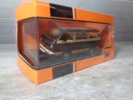 Ixo 1:43 Classic Car VW Type 2 T3 1981