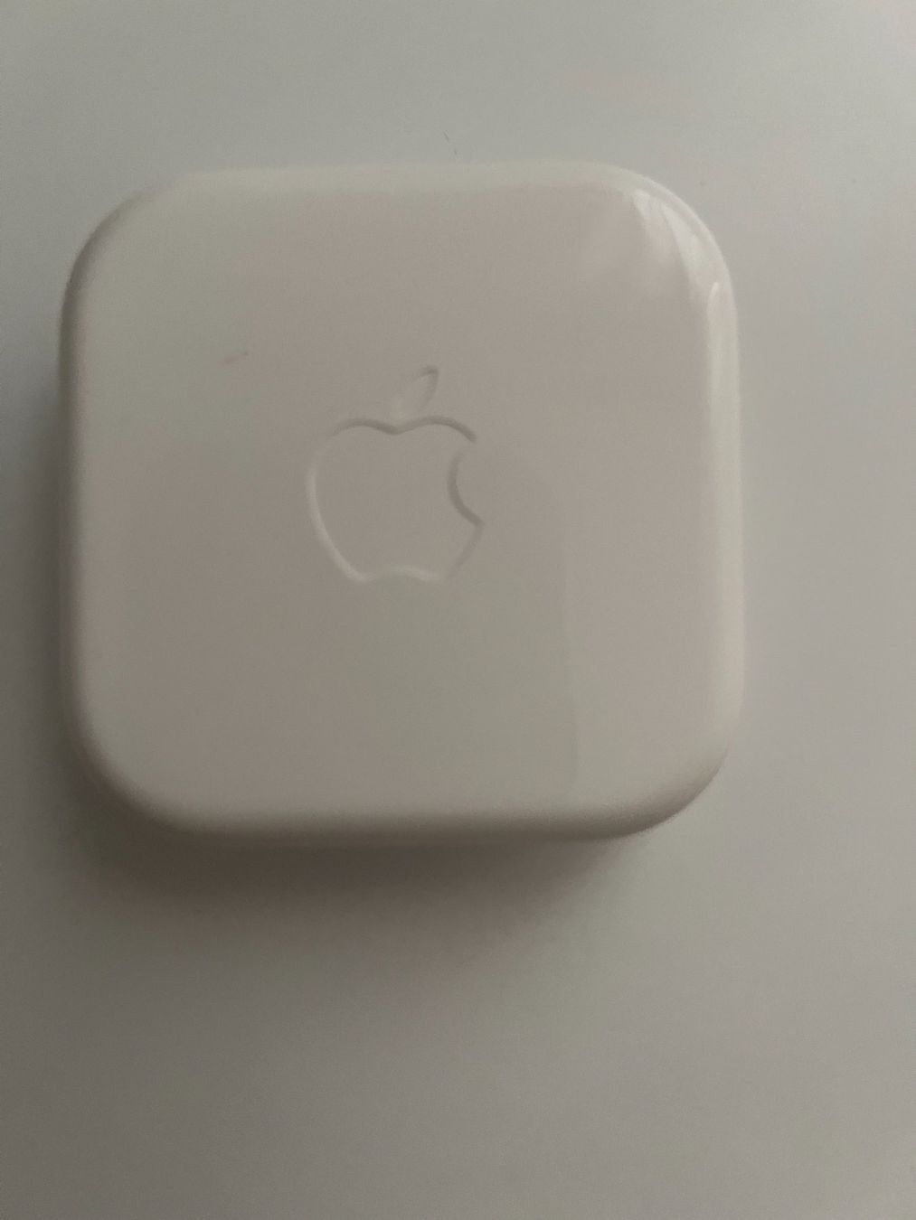Kopfhörer: APPLE Kopfhörer neu – Neu und originalverpackt aus Gränichen von Paolosch