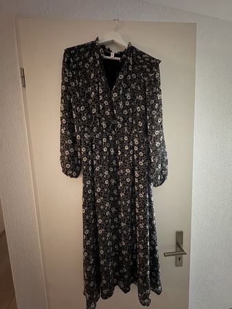 Mango Blumenkleid