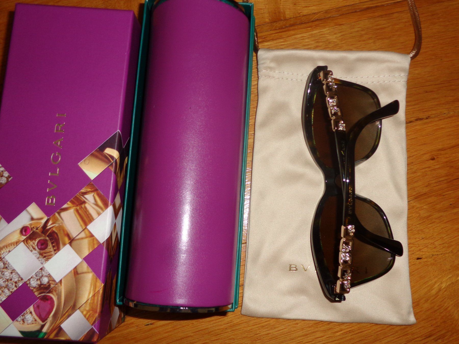 Bulgari Brillen & Gläser: Superbe Lunettes soleil BULGARI, Neuf – Neu und originalverpackt aus St-Blaise von endora63 8