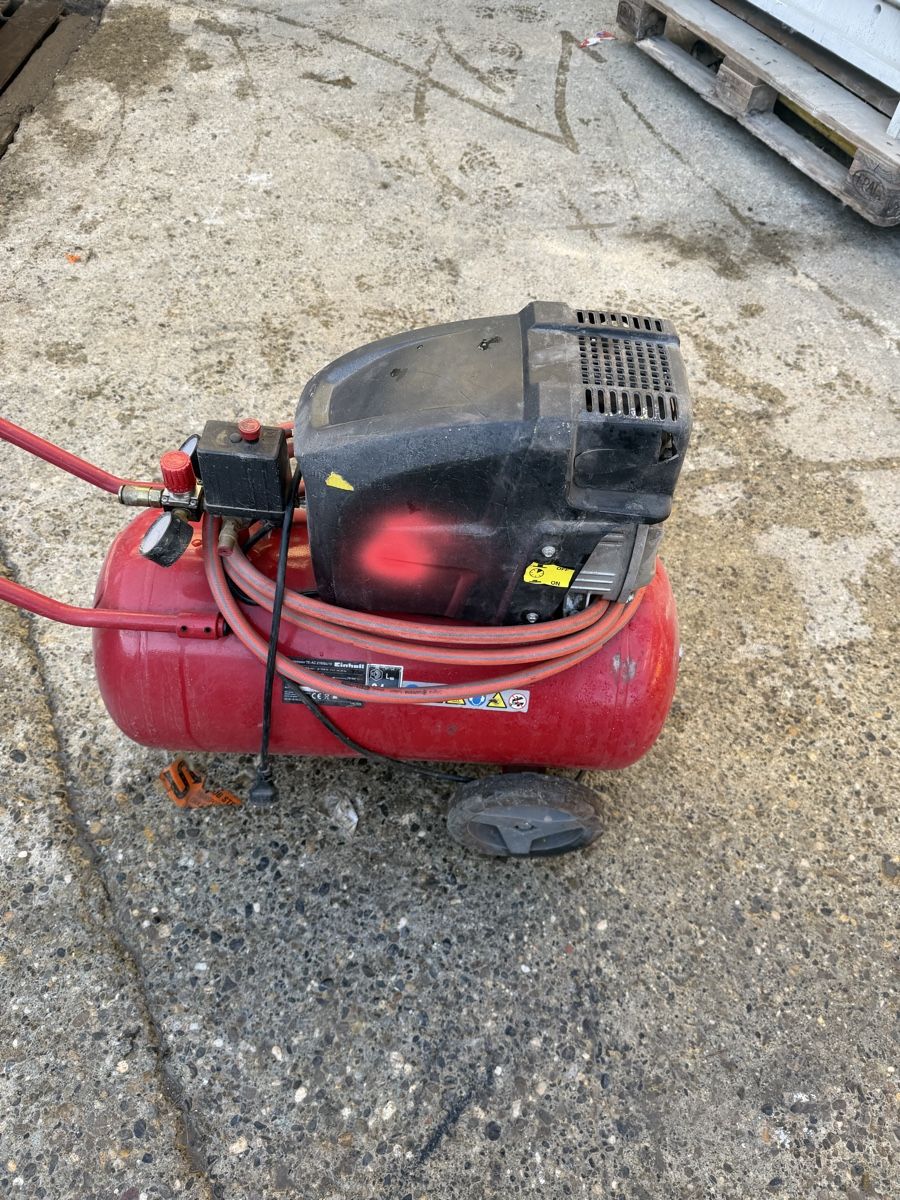Einhell Kompressoren: Kompressor  – Gebraucht aus Niederbipp von baggerch 2