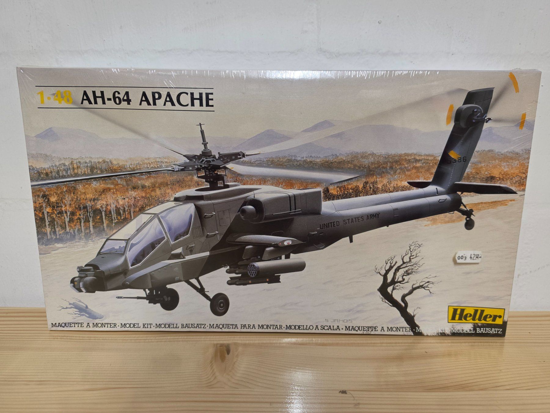 Kit di modellismo & Modellini statici: Bausatz, Apache, 1:48, Heller – Nuovo (secondo la descrizione) da Bachenbülach venduto da Obi-meow-kenobi