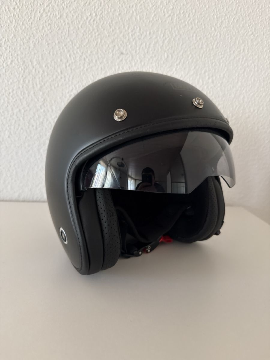 Casques & visières: Motorradhelm schwarz Grösse L – D'occasion à Ebmatingen par inf_n7tc