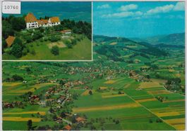 Flugaufnahme Wattenwil BE mit Schloss