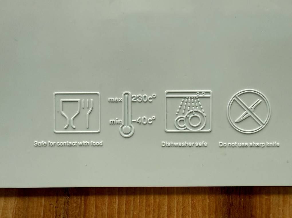 Sottobicchieri: We might be tiny Kinder Tischset Silikon – Usato da Zürich venduto da dem_kyh5 3