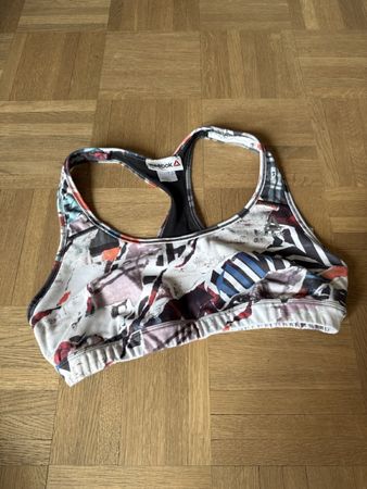Reebok brassière de sport - taille M, parfait pour l'été!