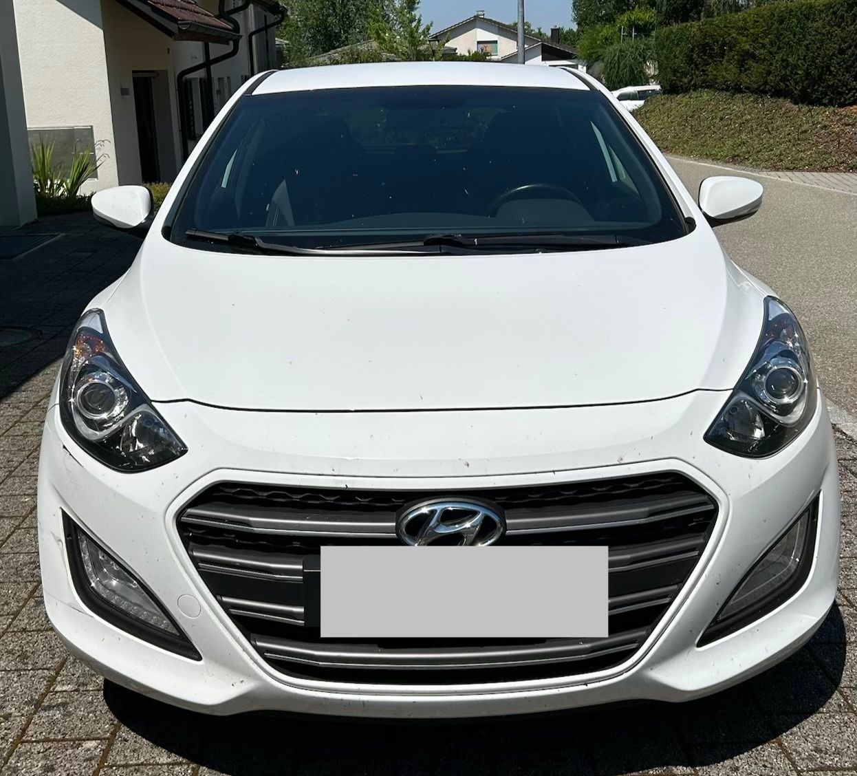 Hyundai Automobili: Hyundai i30 Go mit eingebauter Webasto Standheizung – Usato da Wetzikon ZH venduto da Madi68