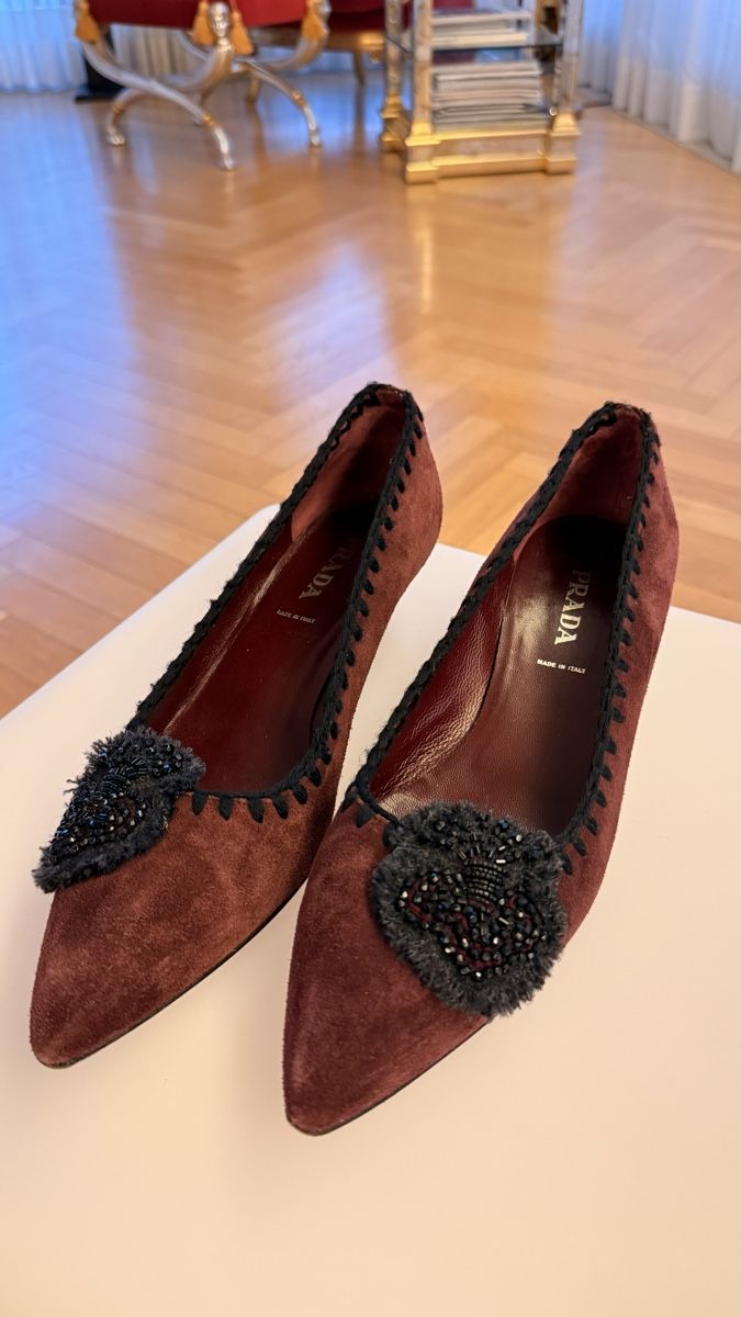 Scarpe da donna: PRADA Suede Pumps – Usato da Zürich venduto da kin_bs2z