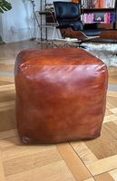 Pouf aus Leder