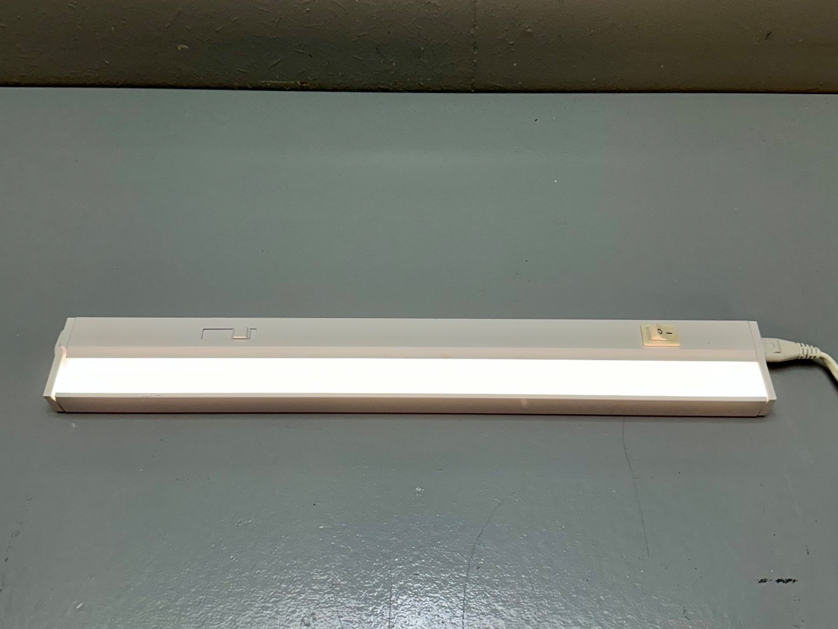 Lampen: UNTERBAULEUCHTE #2 AB 1.-!!! – Gebraucht aus Zürich von NIKI777
