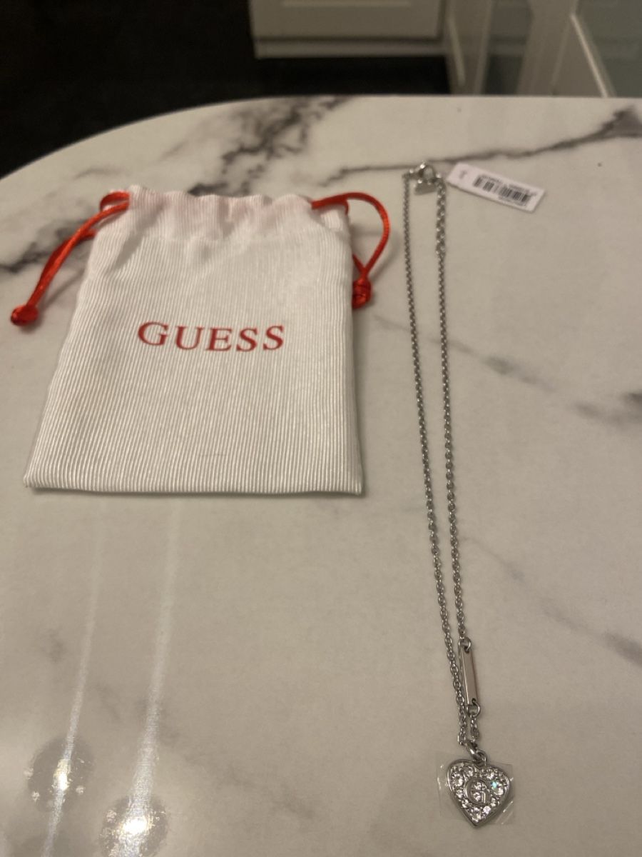 Guess Catenine: Neue GUESS Halskette, unbenutzt – Nuovo e nell'imballaggio originale da Thalwil venduto da ver_vj9n
