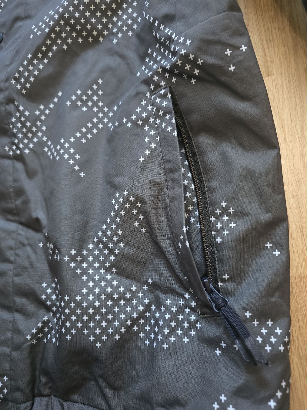 Nike Jacken: Veste Nike SB, taille M, comme neuve! Style unique. – Gebraucht aus Mont-sur-Lausanne von Didinho 1