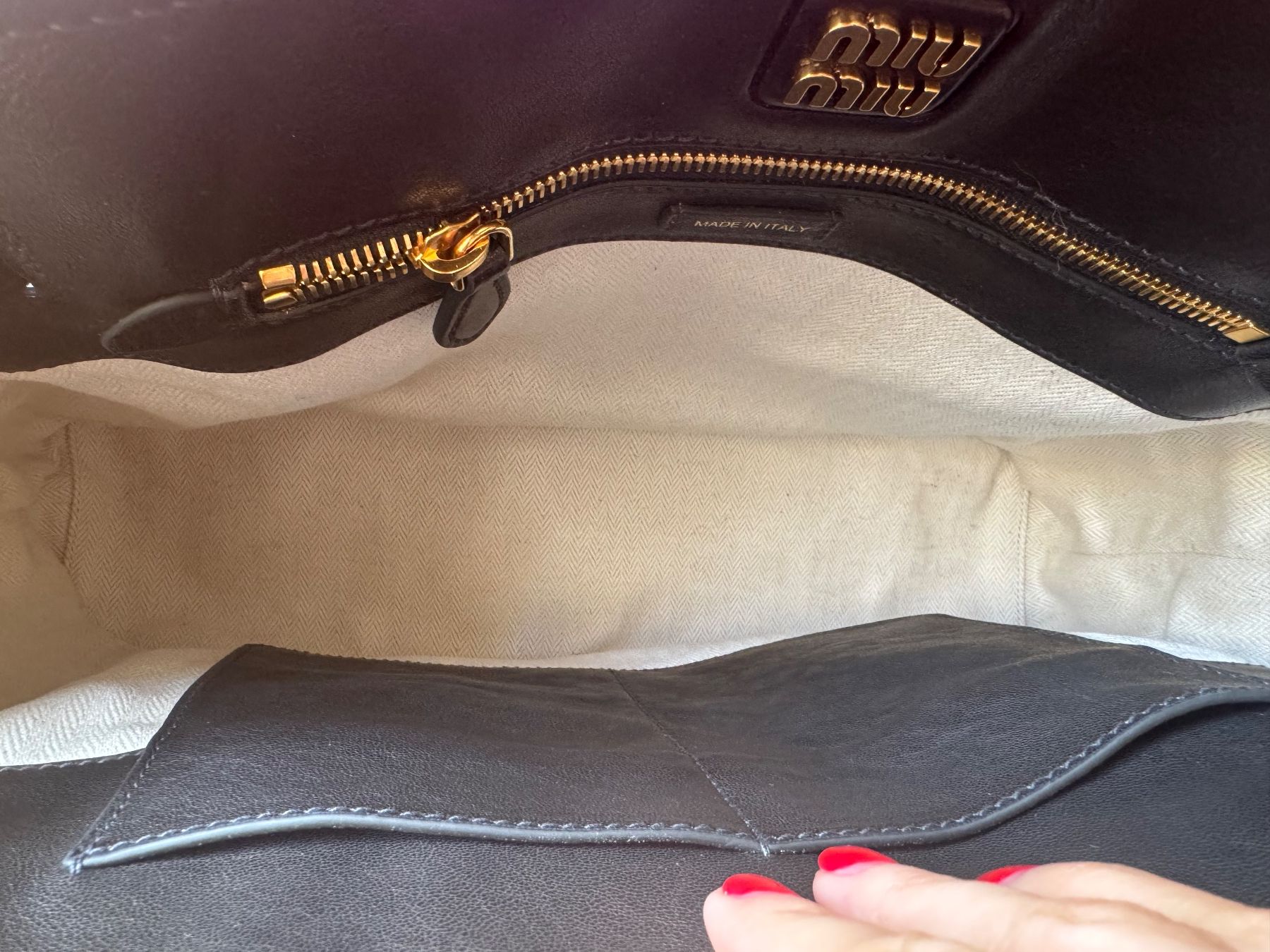 Miu Miu Borse da donna: Miu Miu Tasche – Usato da Baden venduto da Clauudiaaa 4